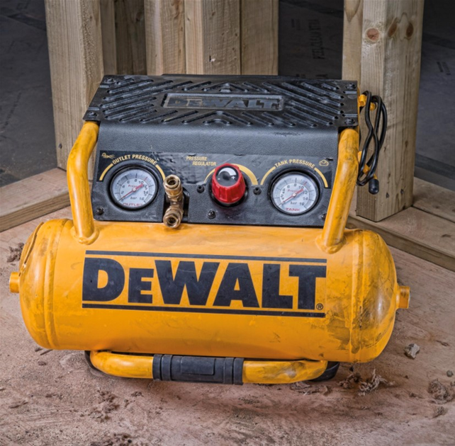 Компрессор воздушный поршневой безмасляный DeWalt 10 л, 1.5 кВт (DPC10RC) - изображение 10