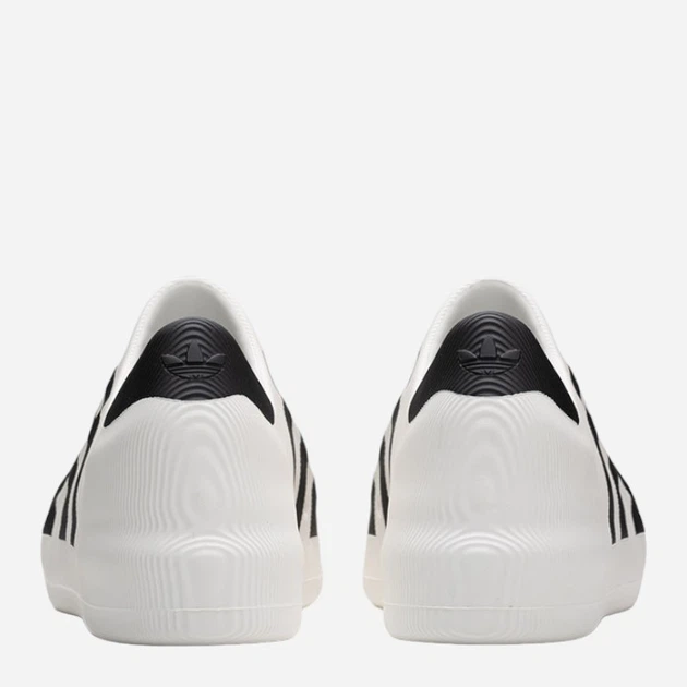 Buty slip-on męskie adidas adiFOM Superstar HQ8750 44.5 Białe (4066749412180) - obraz 4