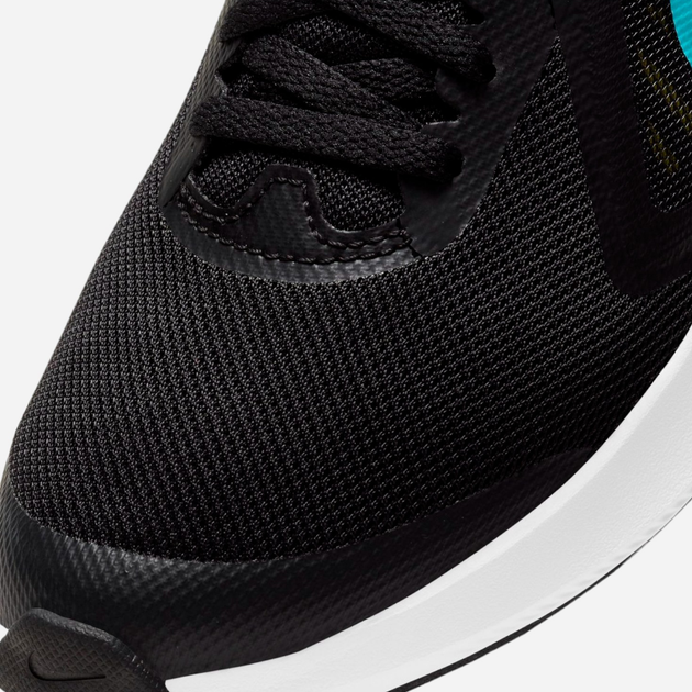 Підліткові кросівки для хлопчика Nike Downshifter 10 (GS) CJ2066-009 38.5 Чорні з блакитним і зеленим (194502486544) - зображення 3