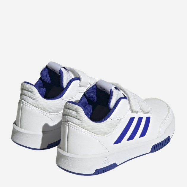 Buty sportowe chłopięce na rzepy adidas Tensaur Sport 2.0 Cf K H06307 33.5 Białe z niebieskim (4066746190159) - obraz 4