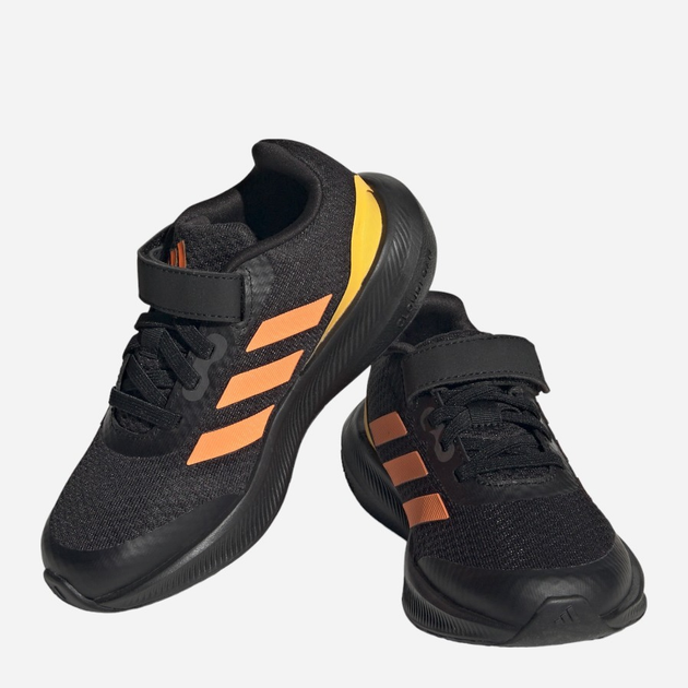 Підліткові кросівки для хлопчика adidas Runfalcon 3.0 El K HP5870 38 Чорні (4066749883225) - зображення 6