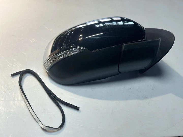 Зеркало заднего вида правое 5 pin хром с повторителем Mitsubishi