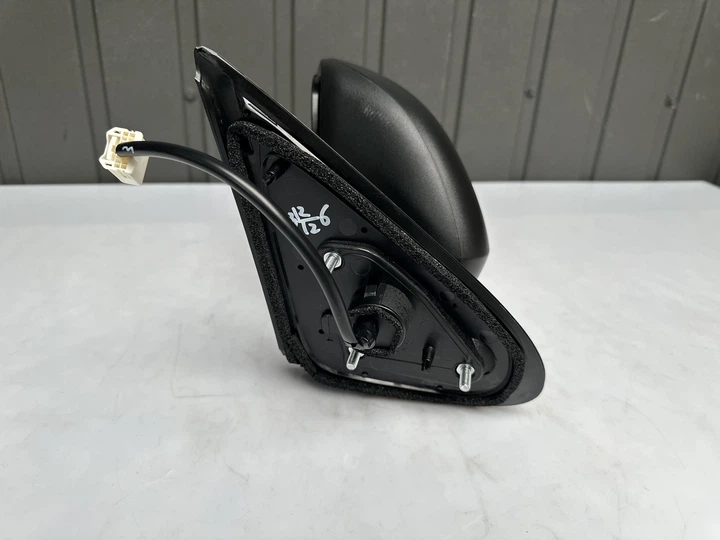 Зеркало заднего вида левое 3 pin Mitsubishi L200 2019-2024