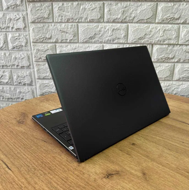 Ноутбук Dell Vostro 7510 15.6