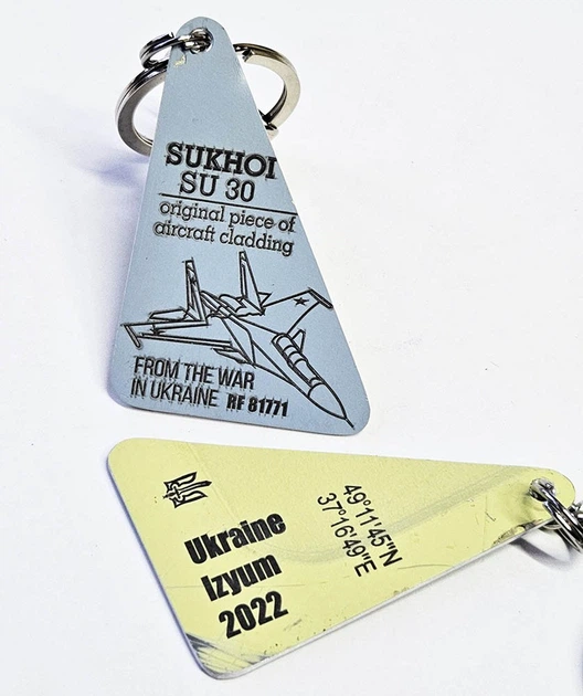 Брелок з російського літака su-30 Keychain Original piece from the plane SU-30 16 - зображення 6