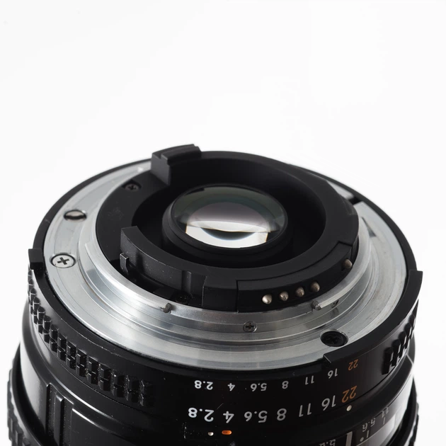 ニコン AF NIKKOR 20mm F2.8 Ai AF Nikkor 20mm f/2.8Dの購入レビュー｜ましまろ blog