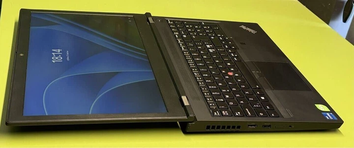 Ноутбук рабочая станция Lenovo Thinkpad P15 Gen2 / 15.6