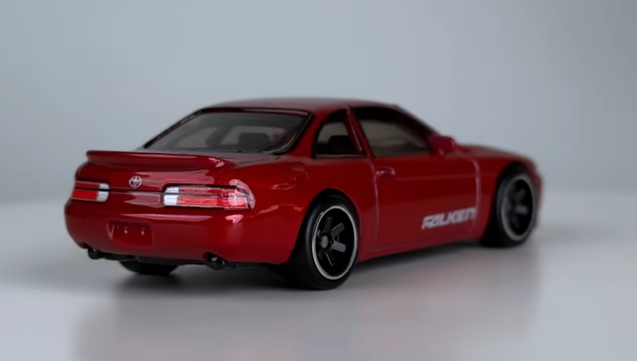 Машинка Premium Hot Wheels Toyota Soarer Fast & Furious 1:64 HRT95
