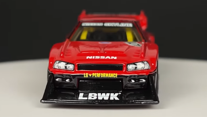 Машинка Premium Hot Wheels LB-ER34 Super Silhouette Nissan Skyline