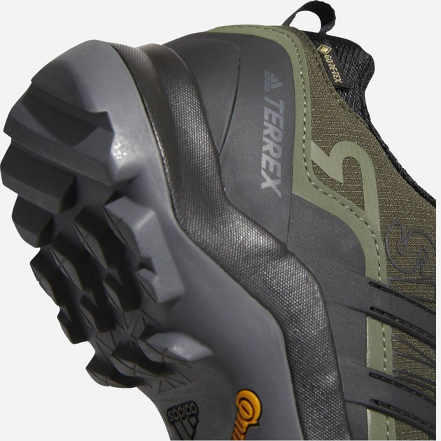 Чоловічі кросівки для туризму з Gore-Tex adidas Terrex Swift R2 Gtx CM7497 42.5 Зелені (4059809003152) - зображення 4