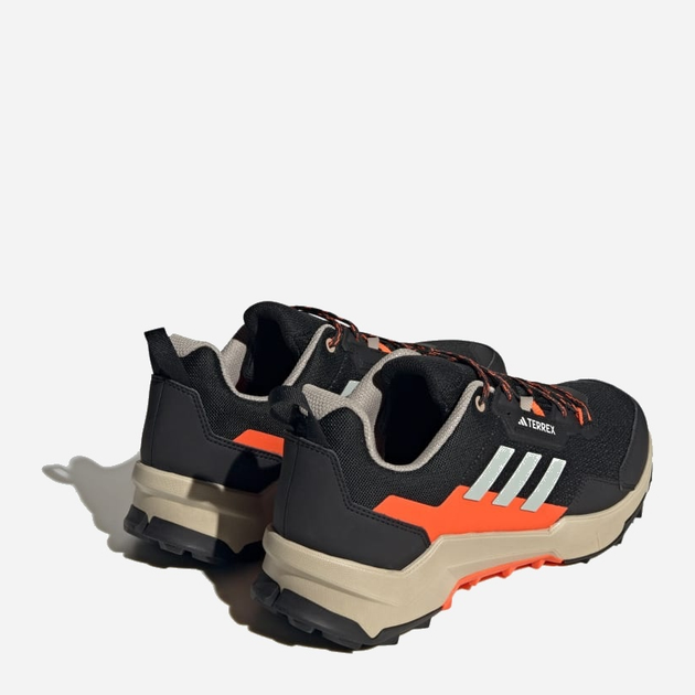 Buty turystyczne męskie adidas Terrex Ax4 IF4867 46.5 Czarny/Pomarańczowy (4066757000867) - obraz 4