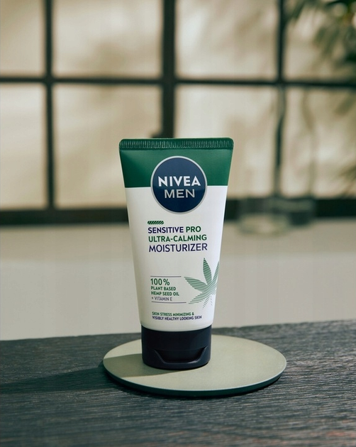 Krem do twarzy Nivea Men Sensitive Pro Ultra-Calming Moisturizer nawilżający dla mężczyzn 100 ml (4005808211456)  - obraz 4