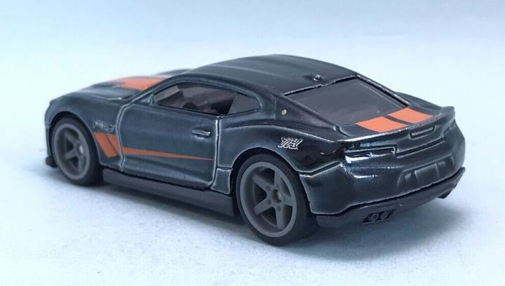 Машинка Базовая Hot Wheels '18 Camaro SS Super Treasure Hunt STH
