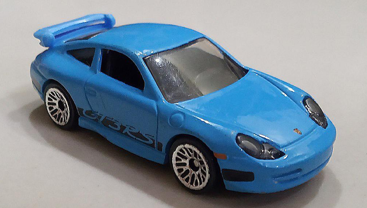 Тематична Машинка Hot Wheels Porsche 911 GT3 RS Fast & Furious 1:64 DWF74 Light Blue 1шт - зображення 4