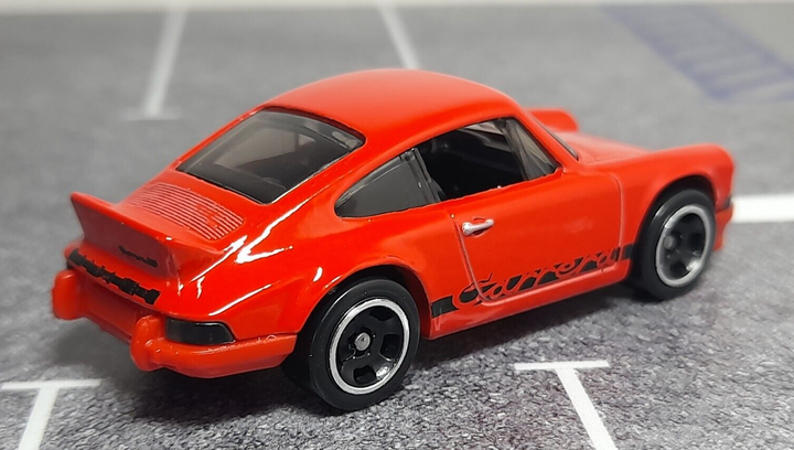 Машинка Базова Hot Wheels Porsche 911 Carrera RS 2.7 Factory Fresh