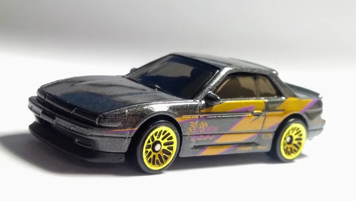 Машинка Базова Hot Wheels Nissan Silvia (S13) Speed Graphics 1:64 GHB40 Dark Grey 1шт - зображення 3