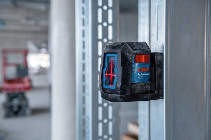 Лазерний нівелір Bosch Professional GLL 12-22 з батарейками та чохлом (0601065220) - зображення 19