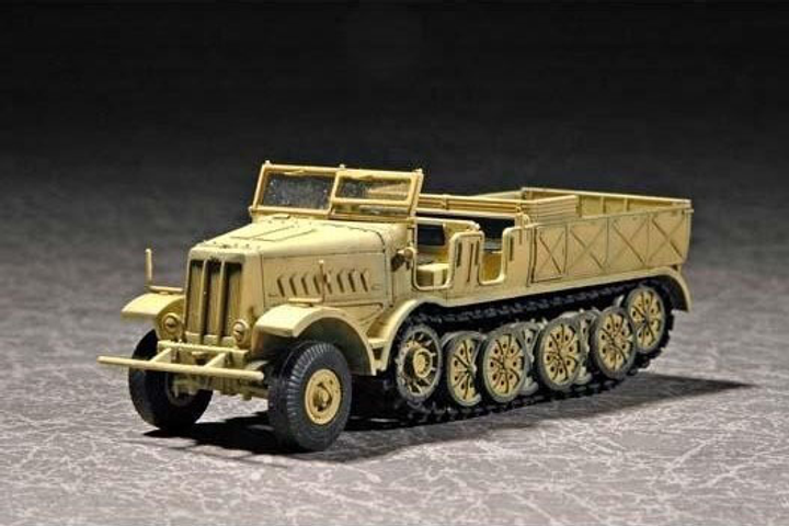 Модель для складання Trumpeter Німецький бронетранспортер Sd.Kfz.9 Type F3 Рівень 3 Масштаб 1:72 (9580208072524) - зображення 2