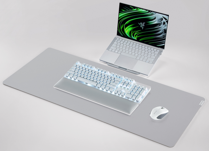 Игровая поверхность Razer Pro Glide XXL Control (RZ02-03332300-R3M1) - изображение 6