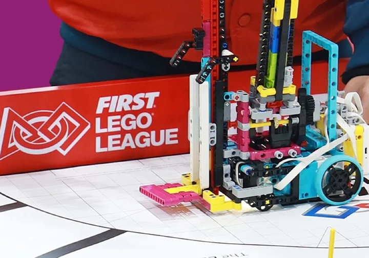 Zestaw klocków LEGO Education SPIKE Prime 528 elementów (45678) - obraz 16