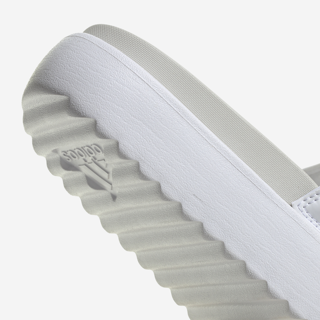 Klapki damskie na platformie adidas Adilette Platform IE9703 37 Białe (4066754066576) - obraz 8
