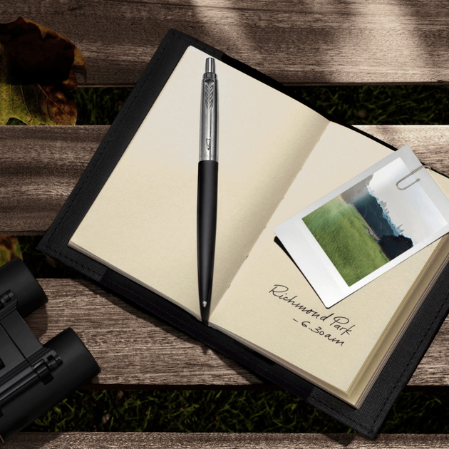 Подарунковий набір: Коробка + Кулькова ручка Parker JOTTER 17 CT 15 632 + Блокнот Axent Partner I'm Ukrainian синій 8201-02-A-UKR - зображення 9