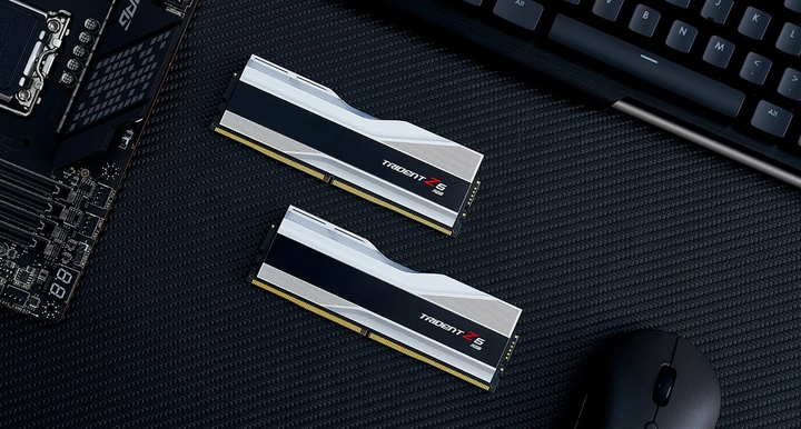Оперативна пам'ять G.Skill DDR5-6400 32768 MB PC5-51200 (Kit of 2x16384) Trident Z5 RGB Silver (F5-6400J3239G16GX2-TZ5RS) - зображення 9
