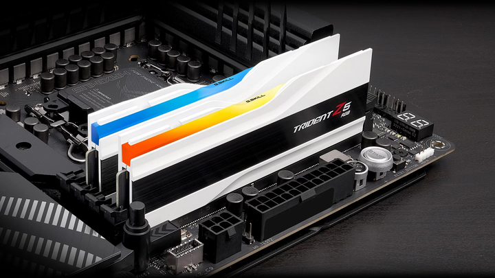 Оперативна пам'ять G.Skill DDR5-6400 32768 MB PC5-51200 (Kit of 2x16384) Trident Z5 RGB Silver (F5-6400J3239G16GX2-TZ5RS) - зображення 10