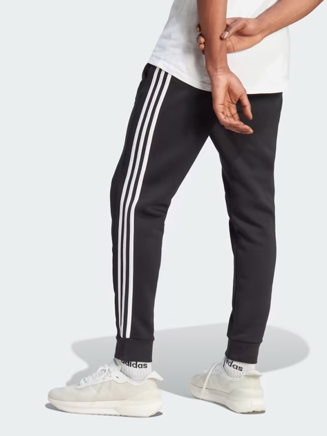 Спортивні штани чоловічі утеплені adidas Fleece 3-Stripes TapeЧервоні Cuff Pants IB4030 L Чорні (4066762310104) - зображення 2