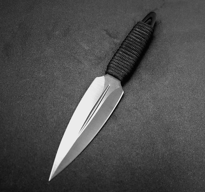 Нож Метательный Black Javelin с паракордовой рукоятью в чехле. - изображение 1