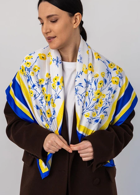 Хустка патріотична (атлас) 90х90 см (С90150-18) - Фото 1 Хустка патріотична (атлас) 90х90 см (С90150-18) - изображение 1