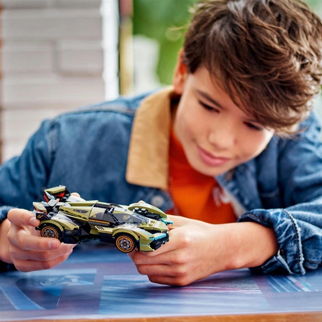 Конструктор LEGO Speed Champions Суперкар Lamborghini Lambo V12