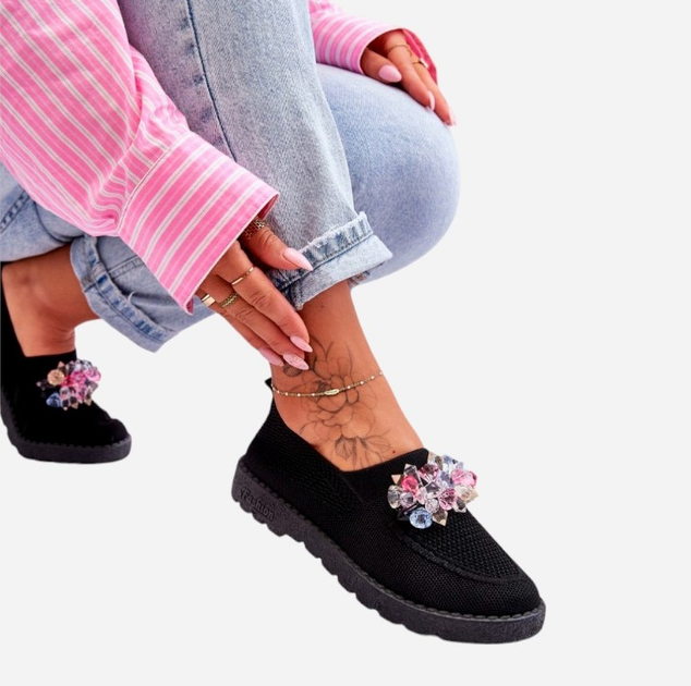 Buty wsuwane damskie Simple 36 Czarne (5905677438437) - obraz 5