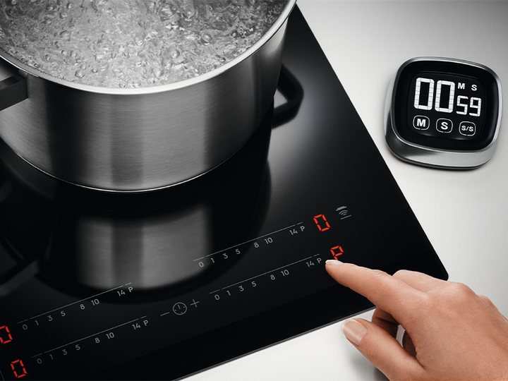 Варочная поверхность Electrolux - EIS62453 - изображение 6