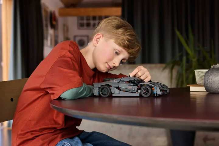 Конструктор LEGO Technic Сірий гіперкар Koenigsegg Jesko Absolut 801 деталь (42173) - зображення 7