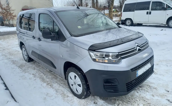 Дефлектор капота (мухобойка) для Peugeot RIFTER 2019 - изображение 3