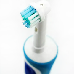 Насадки для электрощеток Oral B набор 12 шт средней жесткости: precision clean, 3d white и cross action - Фото 5 Насадки для электрощеток Oral B набор 12 шт средней жесткости: precision clean, 3d white и cross action - изображение 5