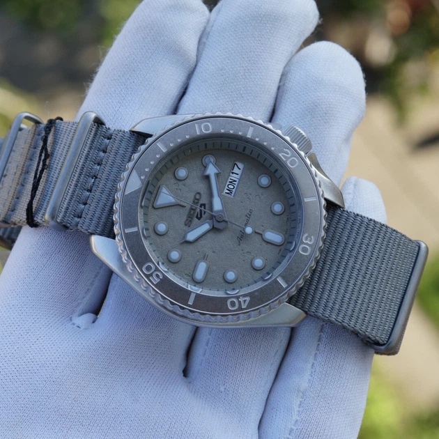 SEIKO 5スポーツ 4R36-06R0 楽天市場】SEIKO セイコー/セイコー5 オートマチック/4R36-06R0