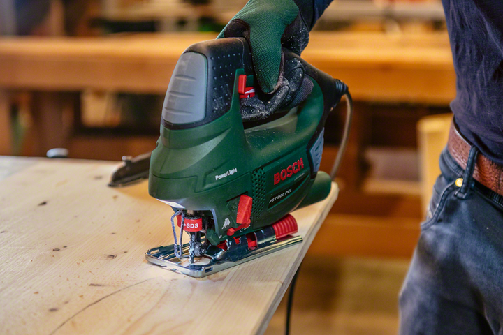 Набір Лобзик електричний Bosch PST 900 PEL 620 Вт + Фрезер Bosch POF 1200 AE (06033A0220_060326A100) - зображення 16
