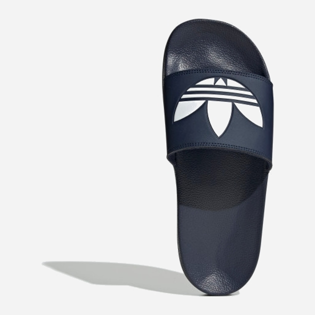 Klapki męskie basenowe męskie Adidas Adilette Lite Slides FU8299 43.5 Granatowe (4062055565190) - obraz 4