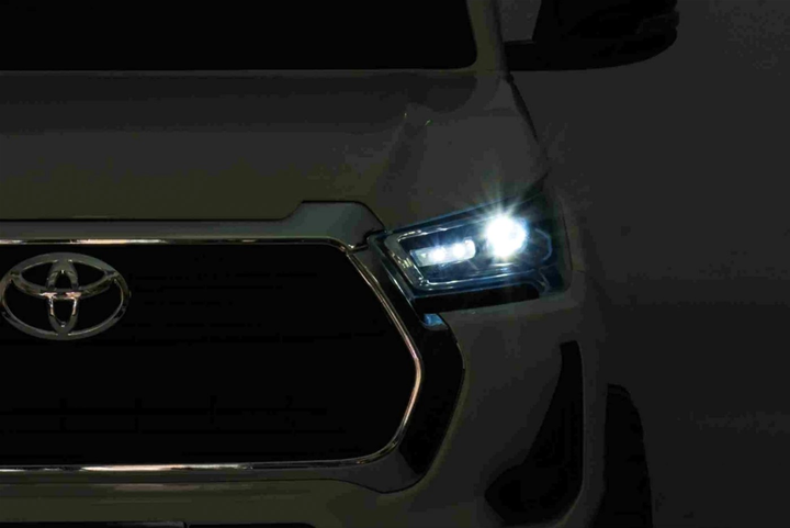 Електромобіль для дітей Ramiz Toyota Hilux Білий (5903864955408) - зображення 18