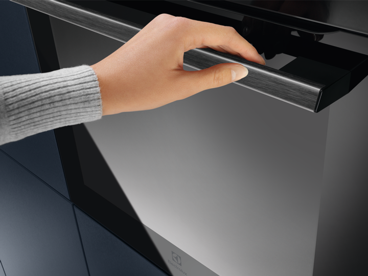 Вбудована духова шафа ELECTROLUX KOEBP39WZ - зображення 4