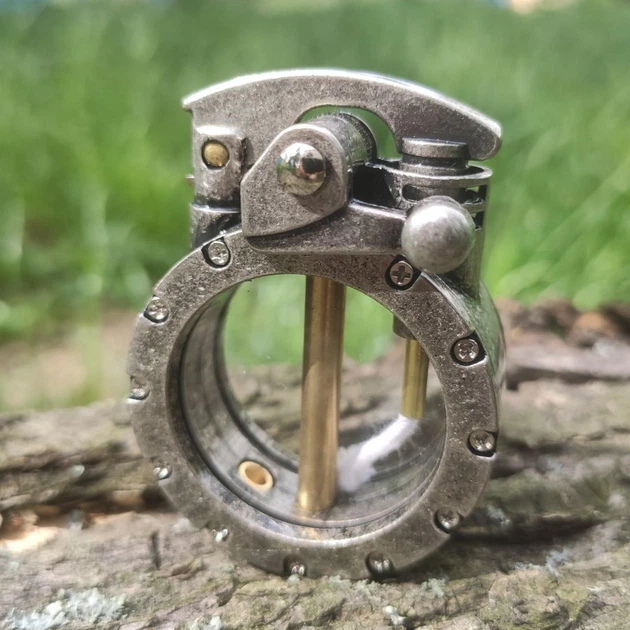 小物 Belle Зажигалка бензиновая Lighter BS-HP929 Retro Bagel Riveted Titan в