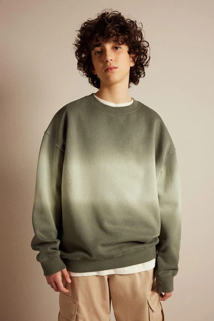 Світшот утеплений хакі для хлопчиків H&M 8-10 років 134-140 см - Фото 2 Світшот утеплений хакі для хлопчиків H&M 8-10 років 134-140 см - зображення 2