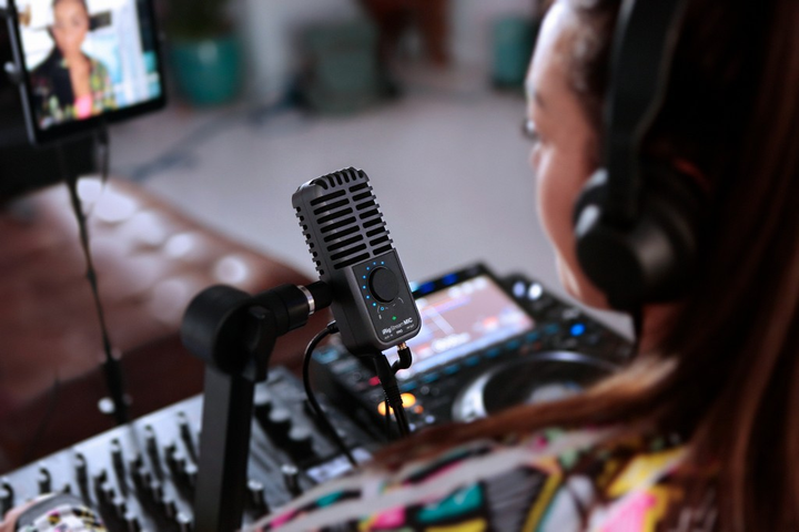 Mikrofon IK Multimedia iRig Stream Mic Pro (8025813899032) - obraz 4