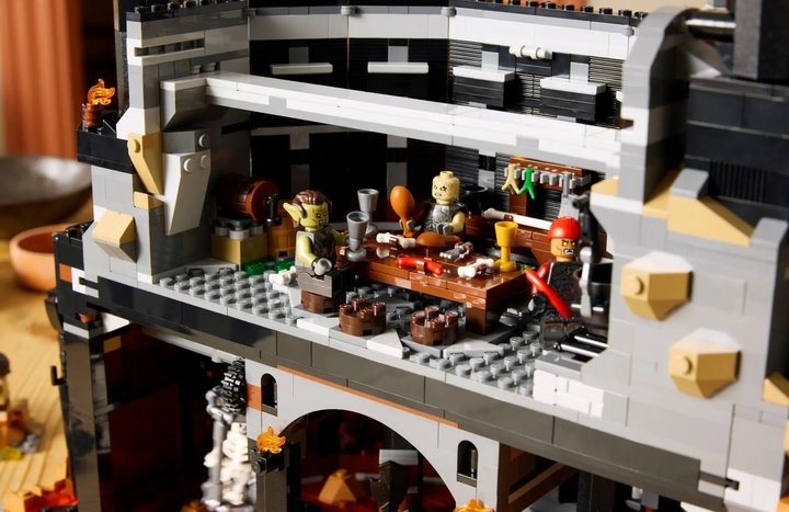 Zestaw klocków LEGO Icons Władca pierścieni: Barad-dur 5471 elementów (10333) - obraz 17