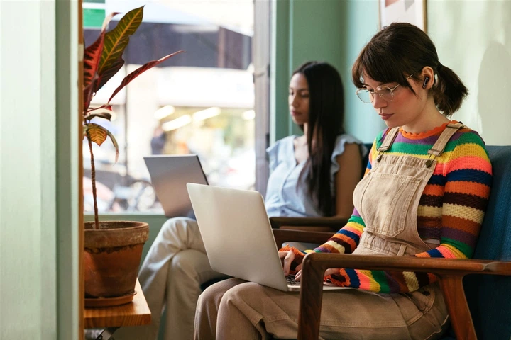 Słuchawki JBL Live Beam 3 Blue (JBLLIVEBEAM3BLU) - obraz 16