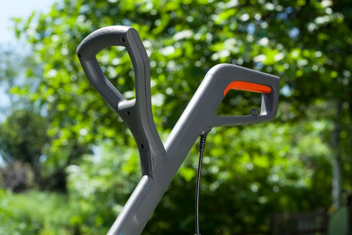 Триммер электрический Gardena SmallCut 300/23 300 Вт (09805-20.000.00) - изображение 7