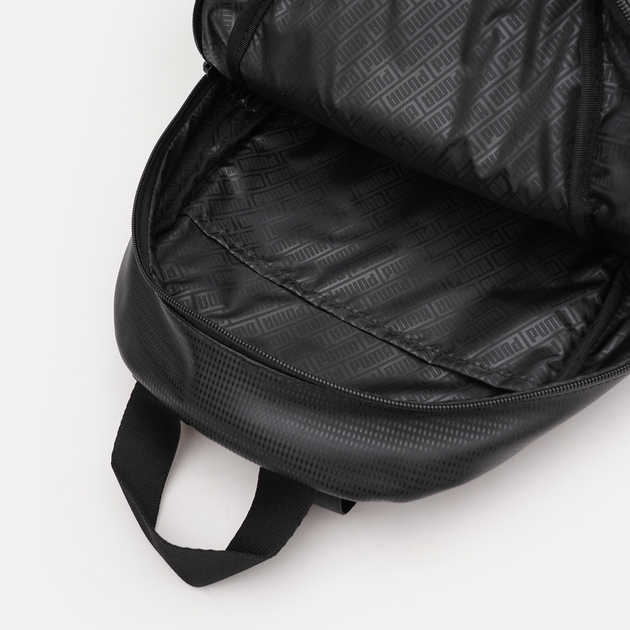 Рюкзак спортивний зі штучної шкіри 9 л Puma Core Up Backpack 09027601 Чорний (4099685703951) - зображення 6