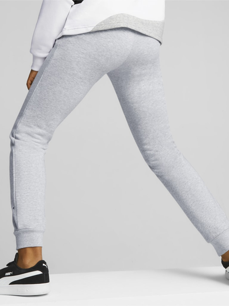 Dziecięce spodnie dresowe dla dziewczynki Puma Ess Sweatpants Tr Cl G 58703704 116 cm Jasnoszare (4063697160880) - obraz 2